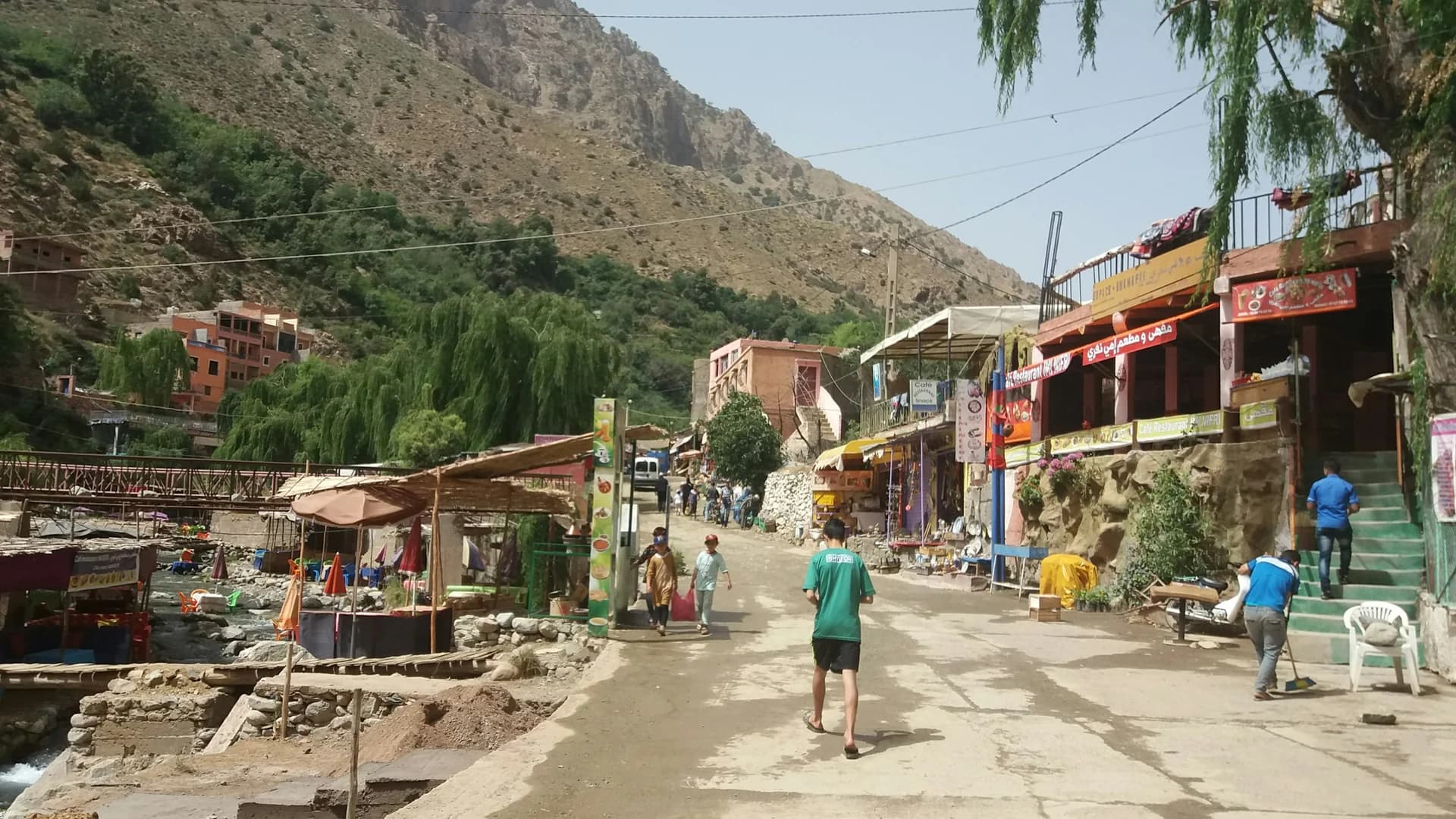 Ruelles et marché du village d’Imlil